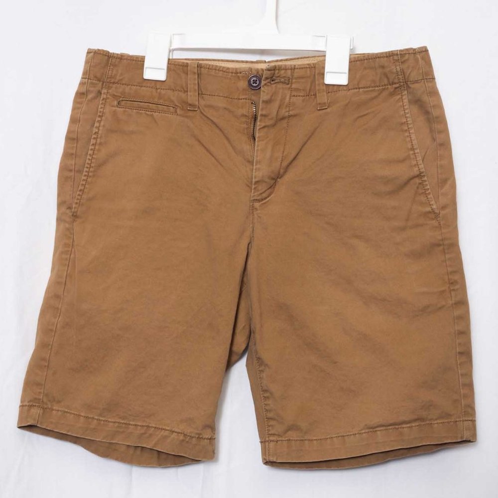 GAP Flat Front Dark Khaki Men's Shorts Size 32